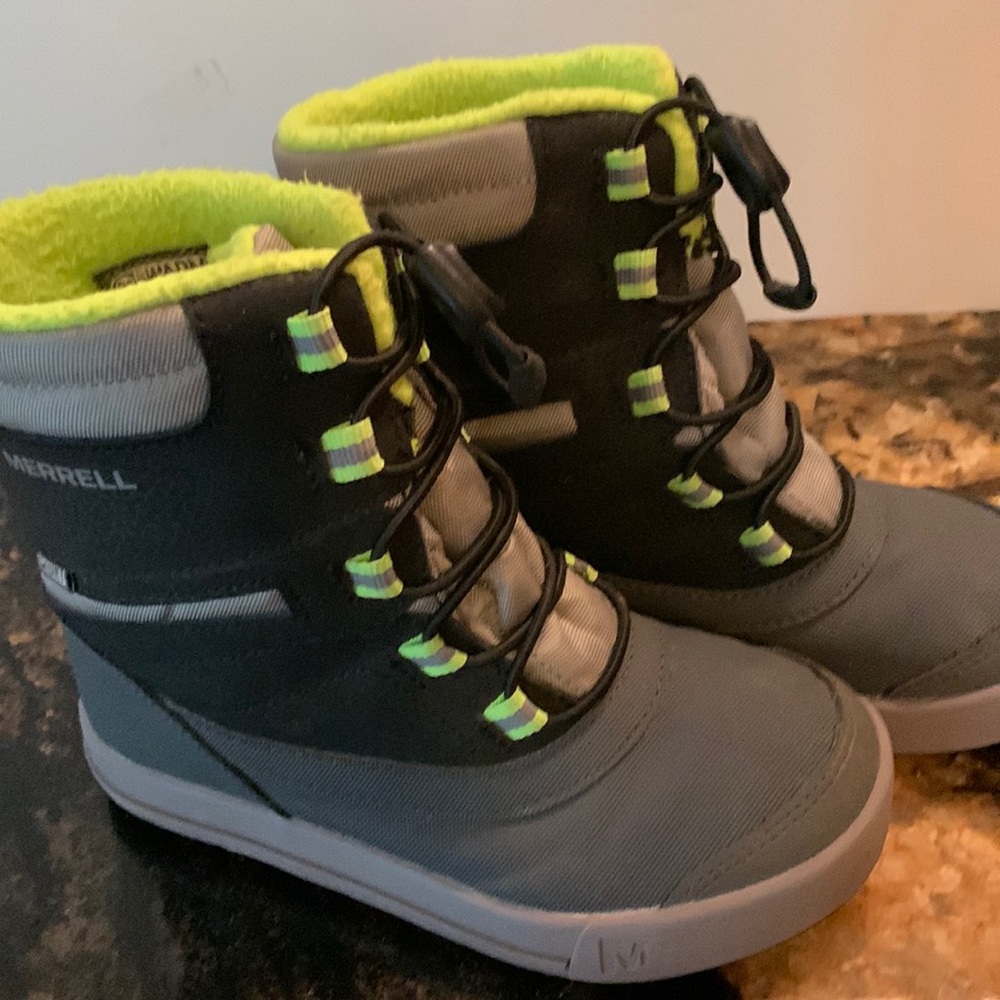 Merrell Snow Drift grey/green boots toddler size 12